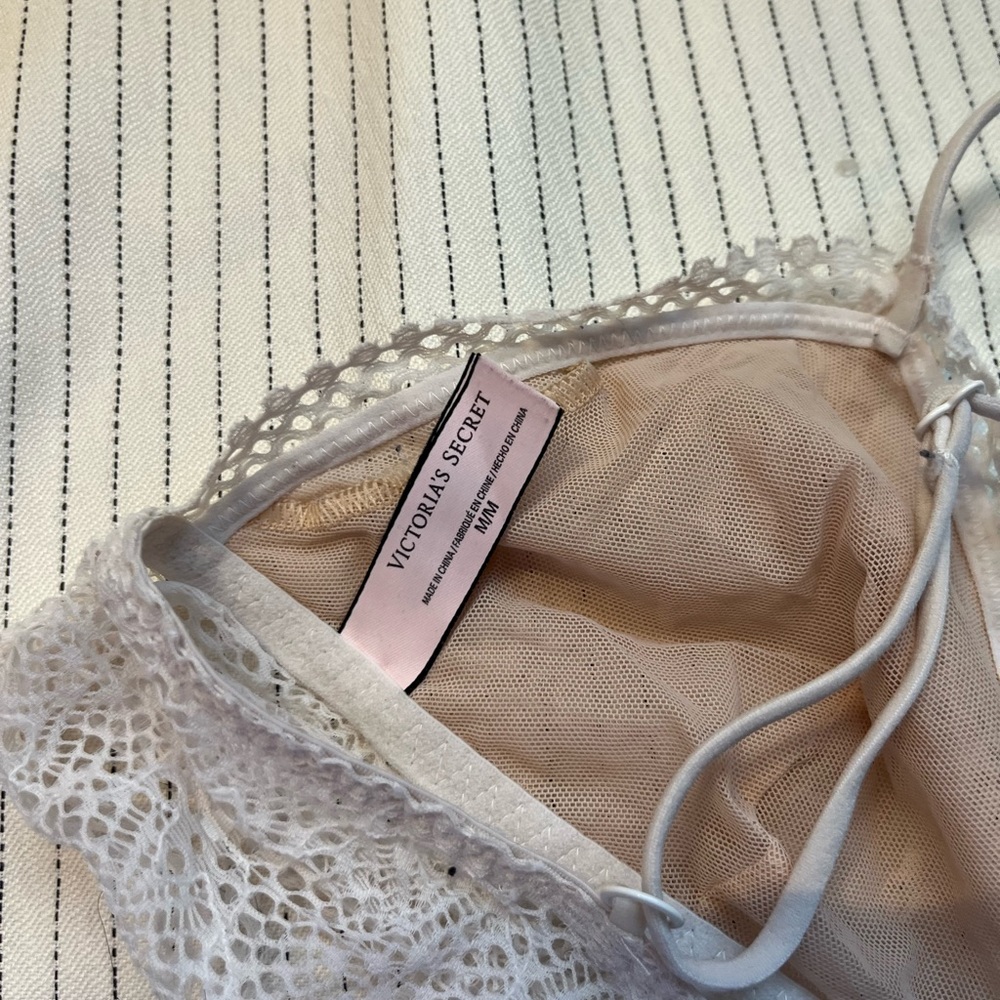 Victoria secret - Picture 2 of 3
